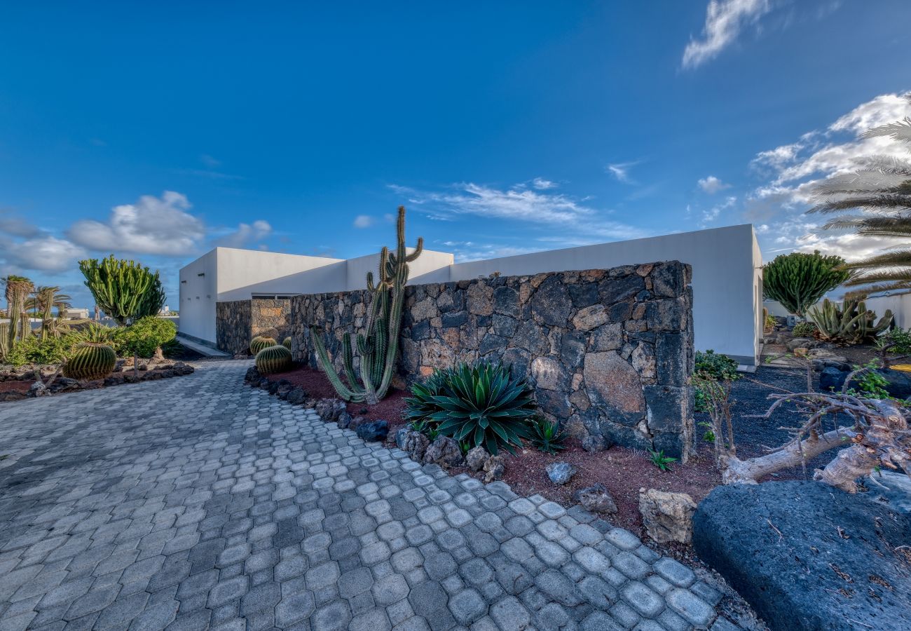 House in Charco del Palo - Casa Edén - Luxury Villa By LVH