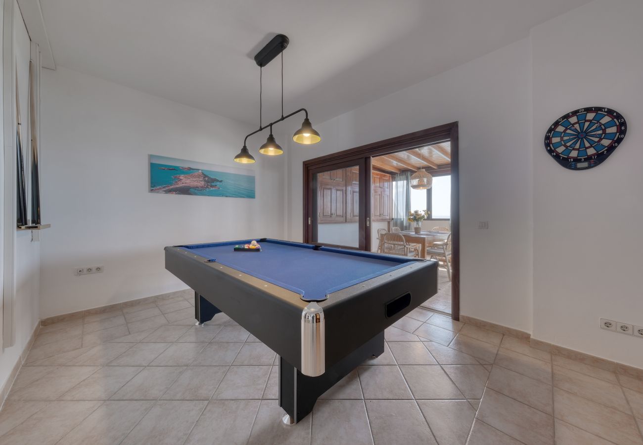 Apartment in Playa Blanca - Casa Bonica • Ocean Views • Beach 2 min • LVH