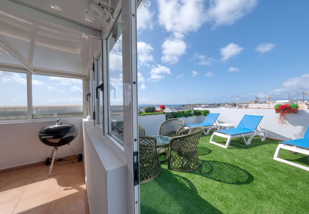 Apartment in Playa Blanca - Casa Bonica • Ocean Views • Beach 2 min • LVH