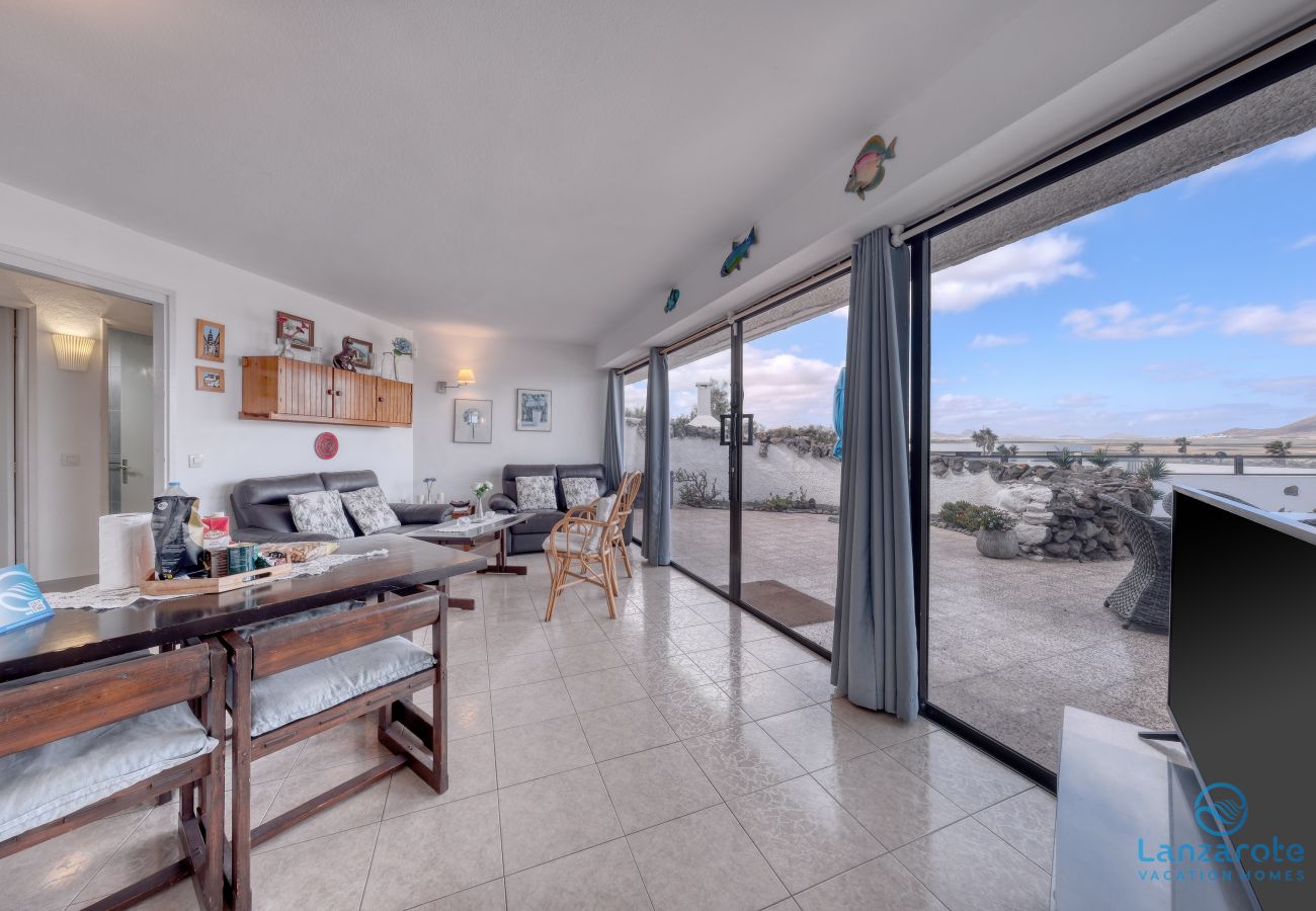 House in  Famara - Casa Buenavista 127- Pool- Sea View- LVH