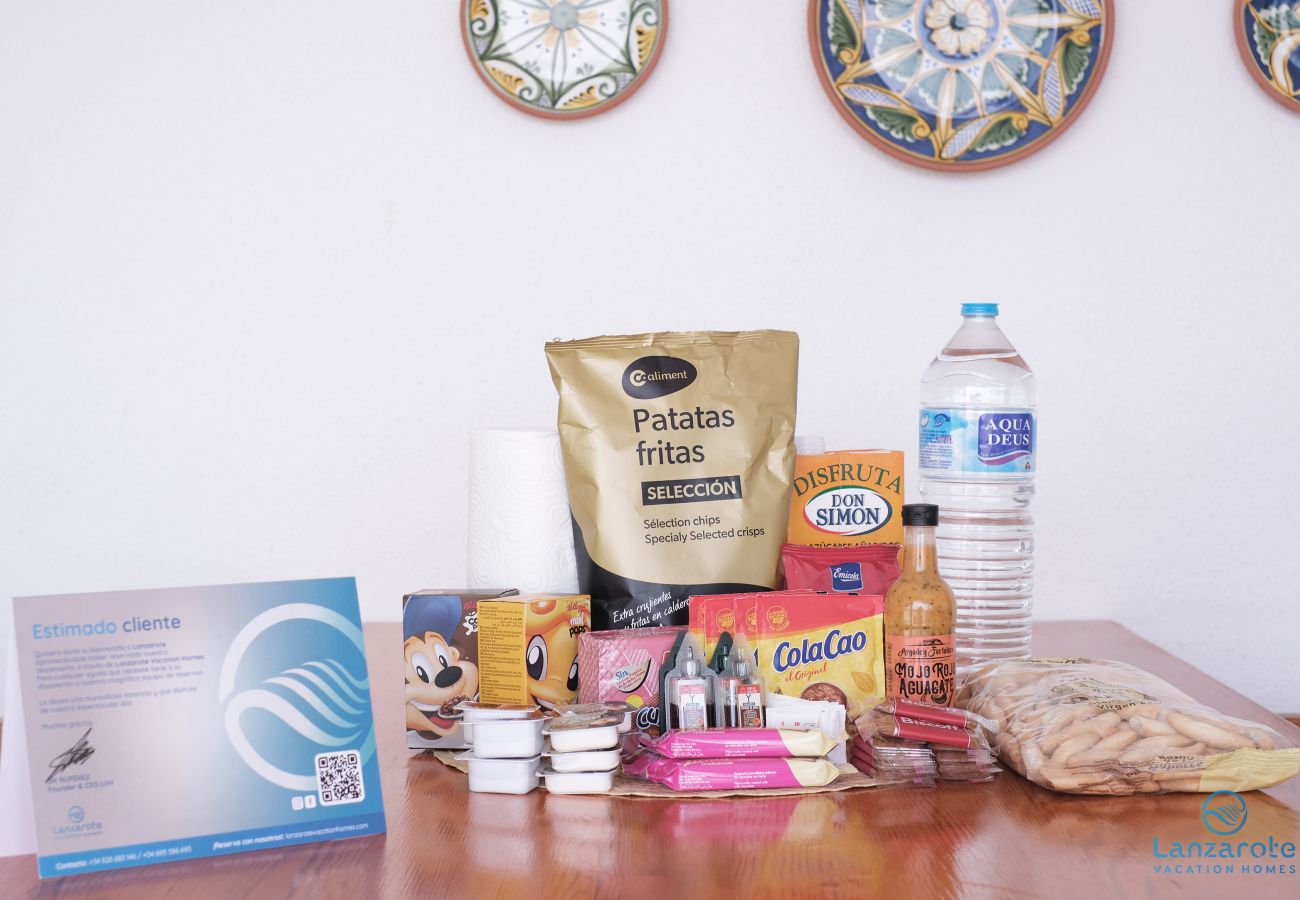 Apartment in  Famara - Canary Soul 90 • Ocean views • Beach 2 min • LVH