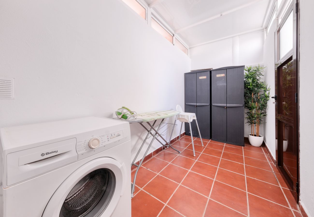 House in Puerto del Carmen - Villa El Rincón • Pool & BBQ • Beach 5 min • LVH