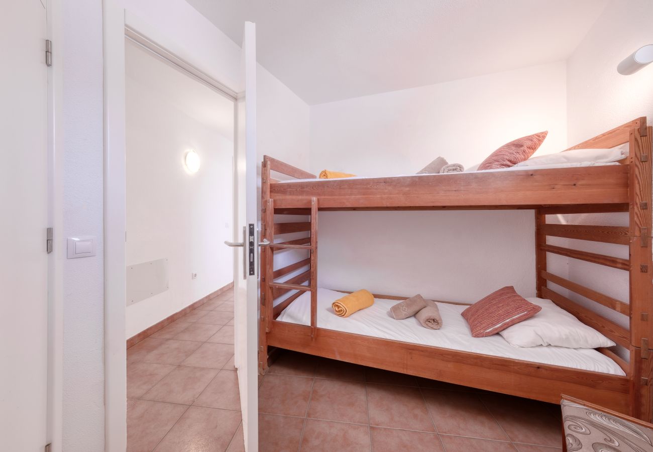 House in  Famara - Bungalow Famara 38- Olas del Risco