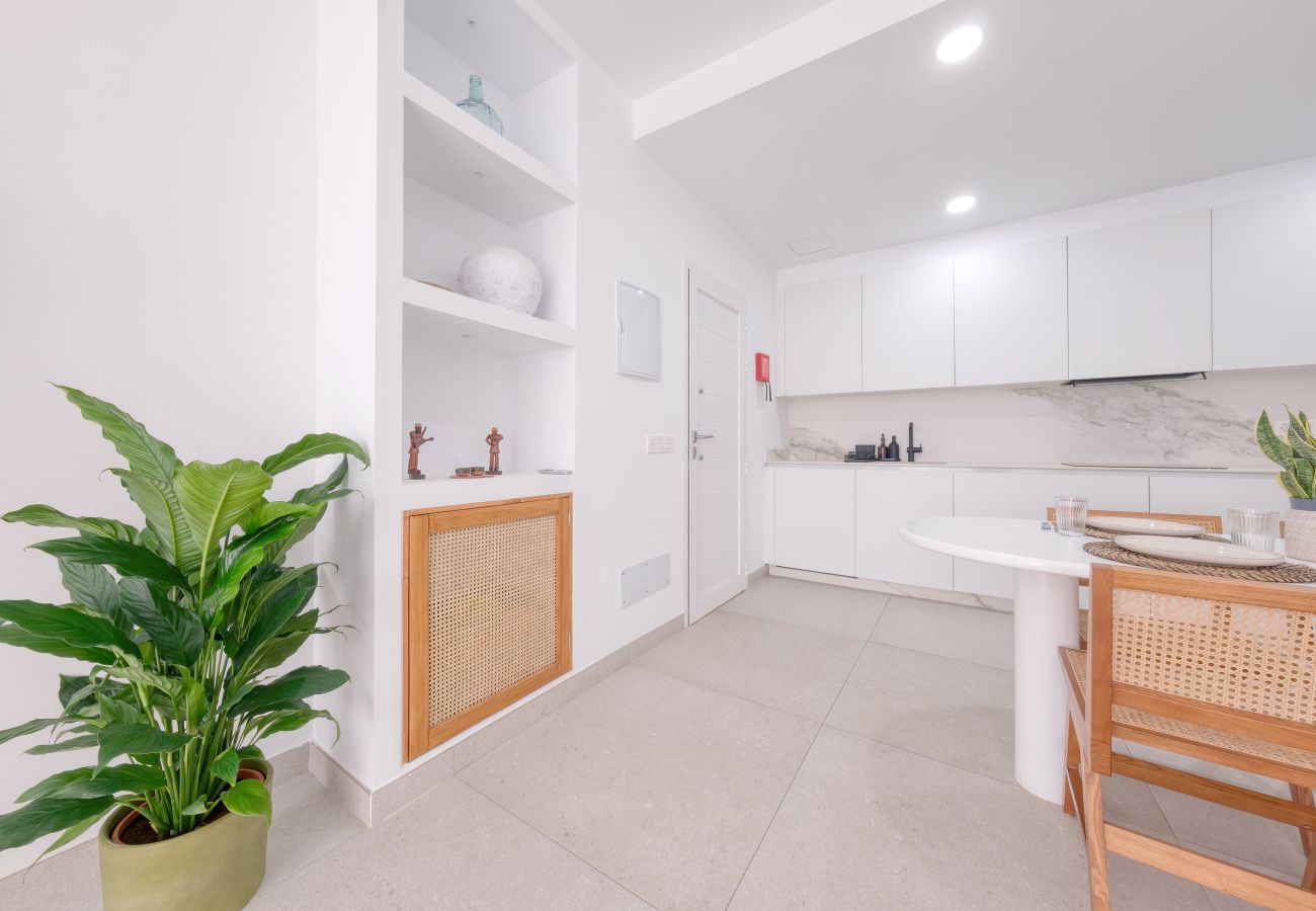 House in La Santa - Casa Nubea • 500M from the beach • LVH