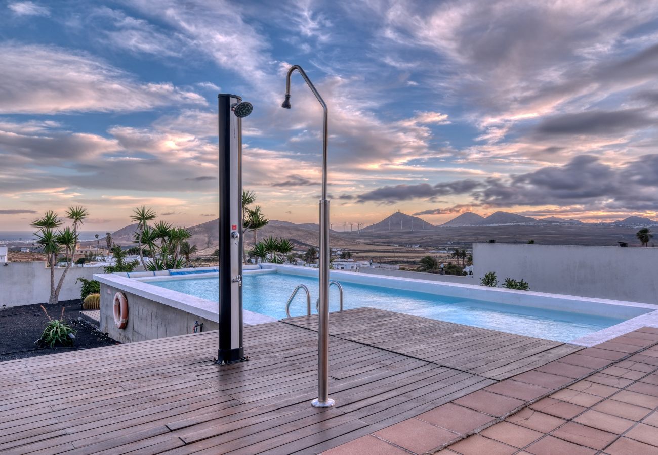 Villa in Nazaret - Villa El Erizo by Lanzarote Vacation Homes