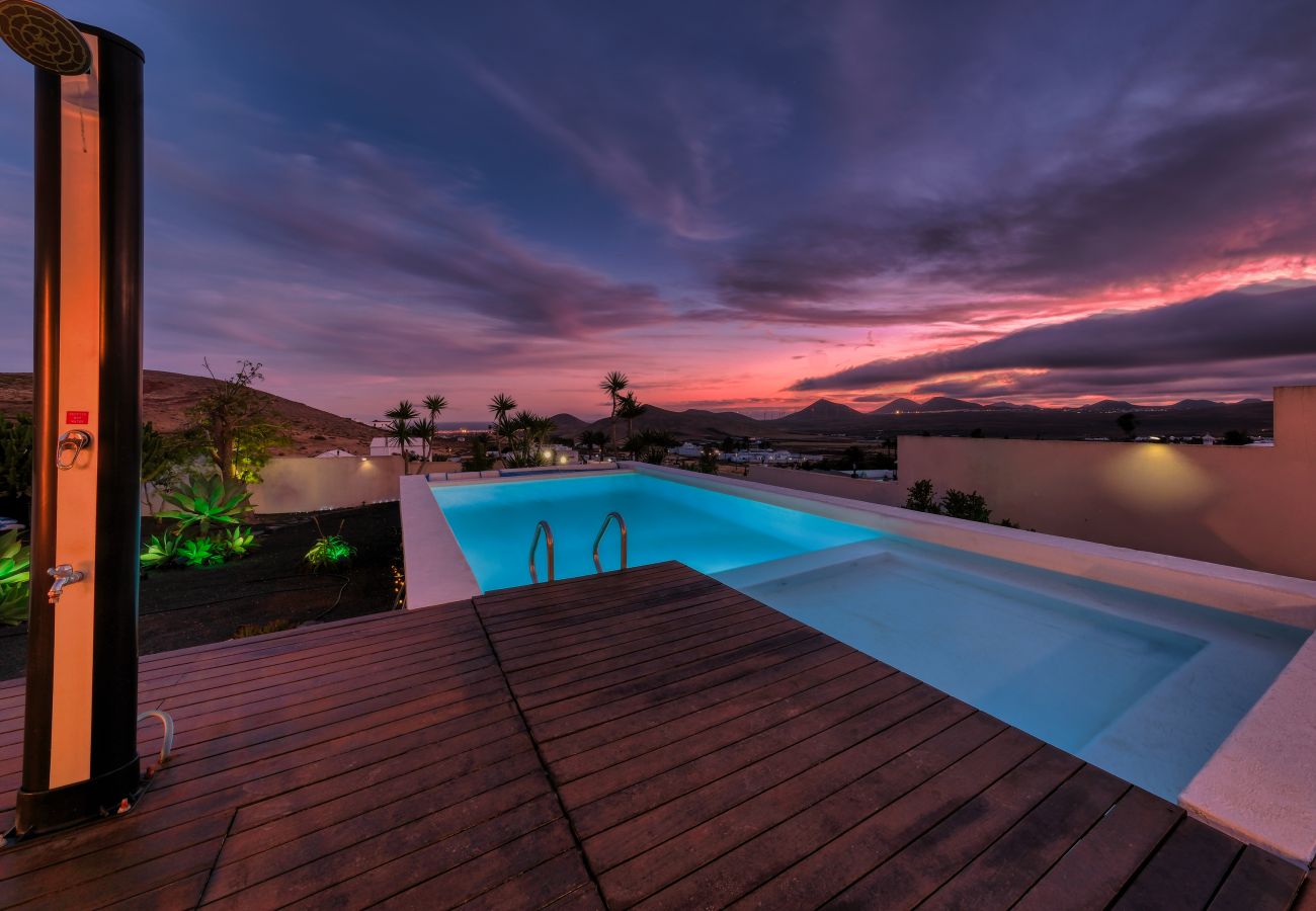 Villa in Nazaret - Villa El Erizo by Lanzarote Vacation Homes