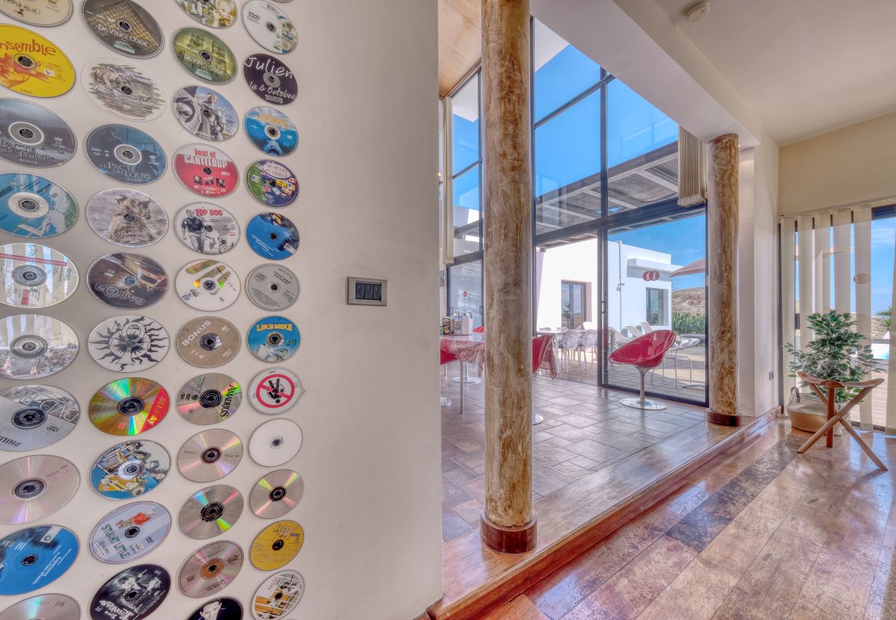 Villa in Nazaret - Villa El Erizo by Lanzarote Vacation Homes