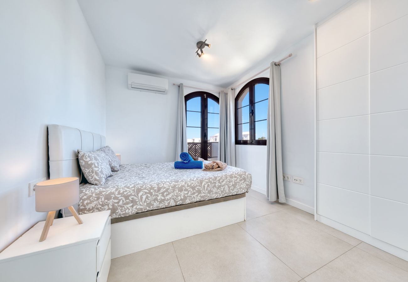 House in Playa Blanca - Casa Malvasía • Pool • 900M from the beach • LVH
