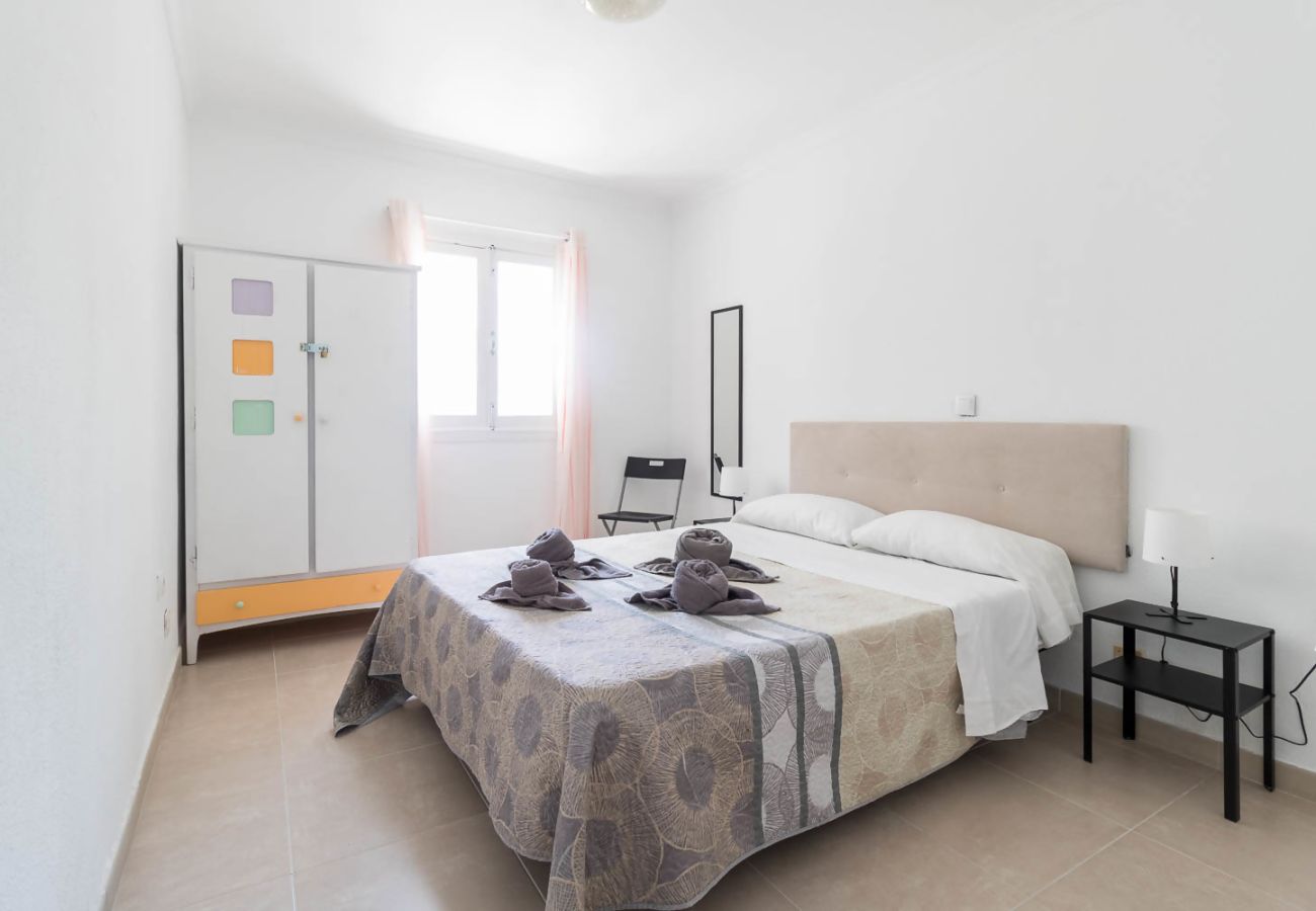 Apartment in San Bartolomé de Tirajana - Sunny Vacations Gran Canaria • Near the Beach