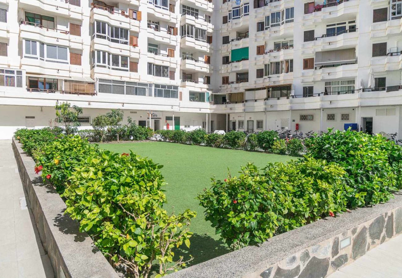 Apartment in San Bartolomé de Tirajana - Sunny Vacations Gran Canaria • Near the Beach