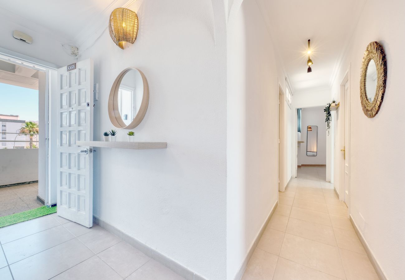 Apartment in San Bartolomé de Tirajana - Sunny Vacations Gran Canaria • Near the Beach