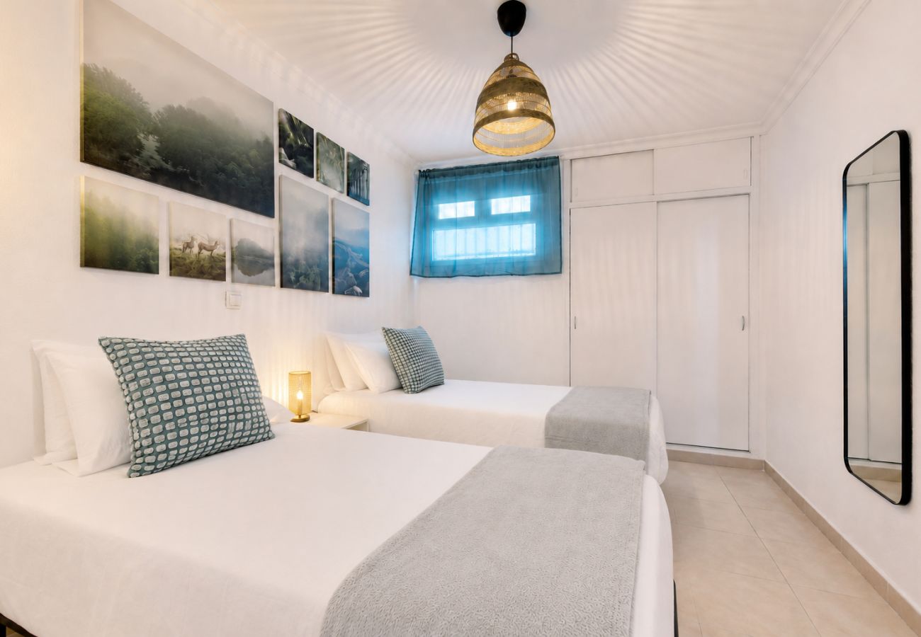 Apartment in San Bartolomé de Tirajana - Sunny Vacations Gran Canaria • Near the Beach
