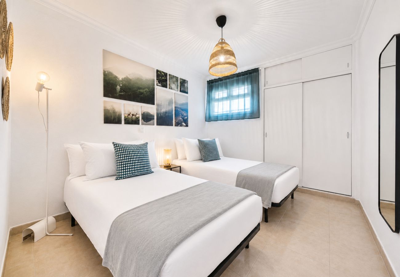 Apartment in San Bartolomé de Tirajana - Sunny Vacations Gran Canaria • Near the Beach