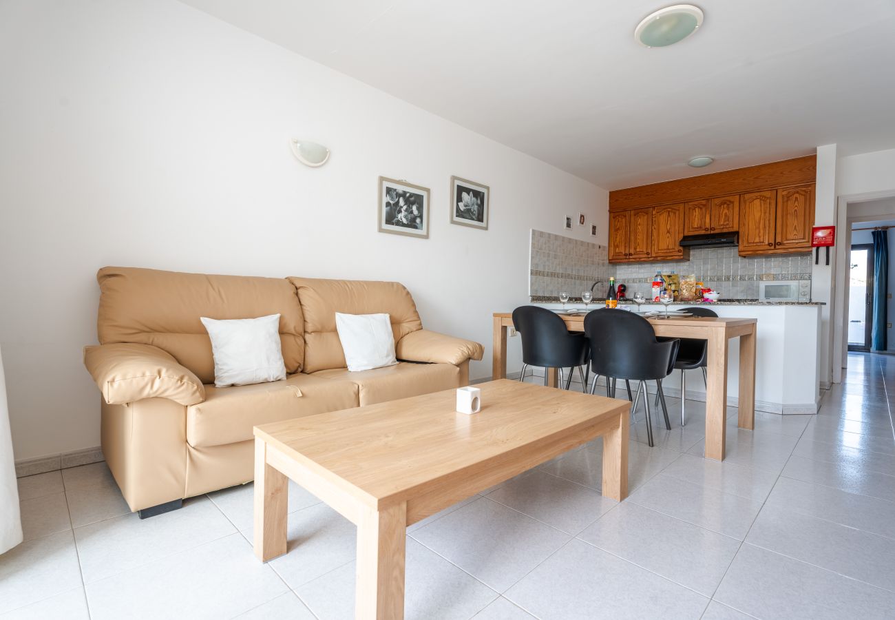 Apartment in Charco del Palo - Apartamento 2, Complejo Casa Blanca
