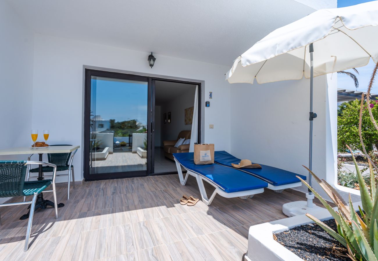 Apartment in Charco del Palo - Apartamento 4, Complejo Casa Blanca