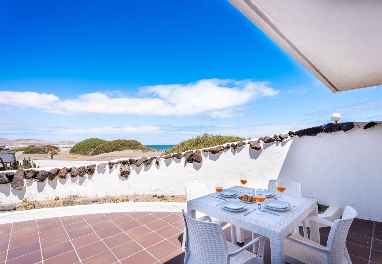 House in  Famara - Quicksand • Ocean views • Beach 1 min • LVH