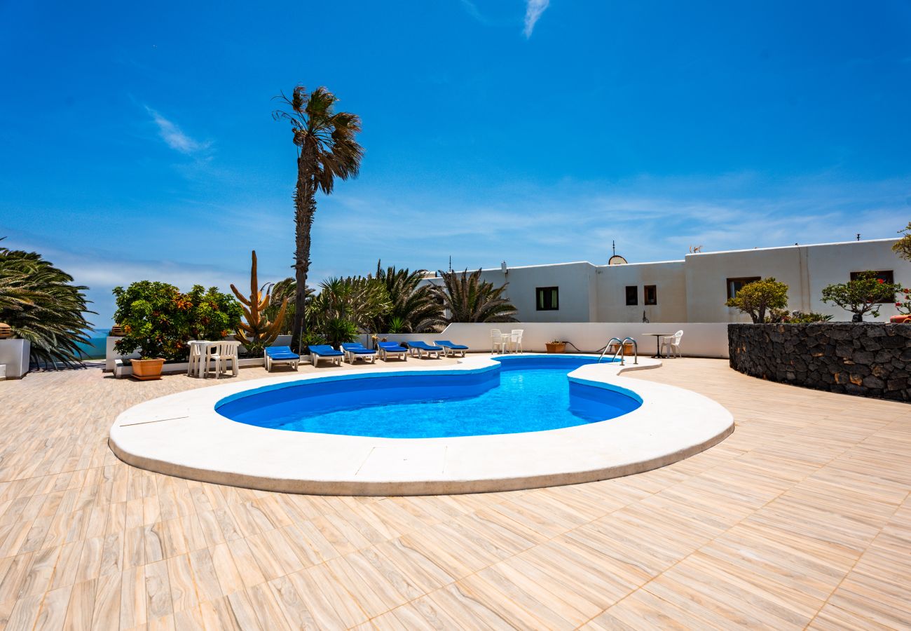 Apartment in Charco del Palo - Apartamento 1- Complejo Casa Blanca