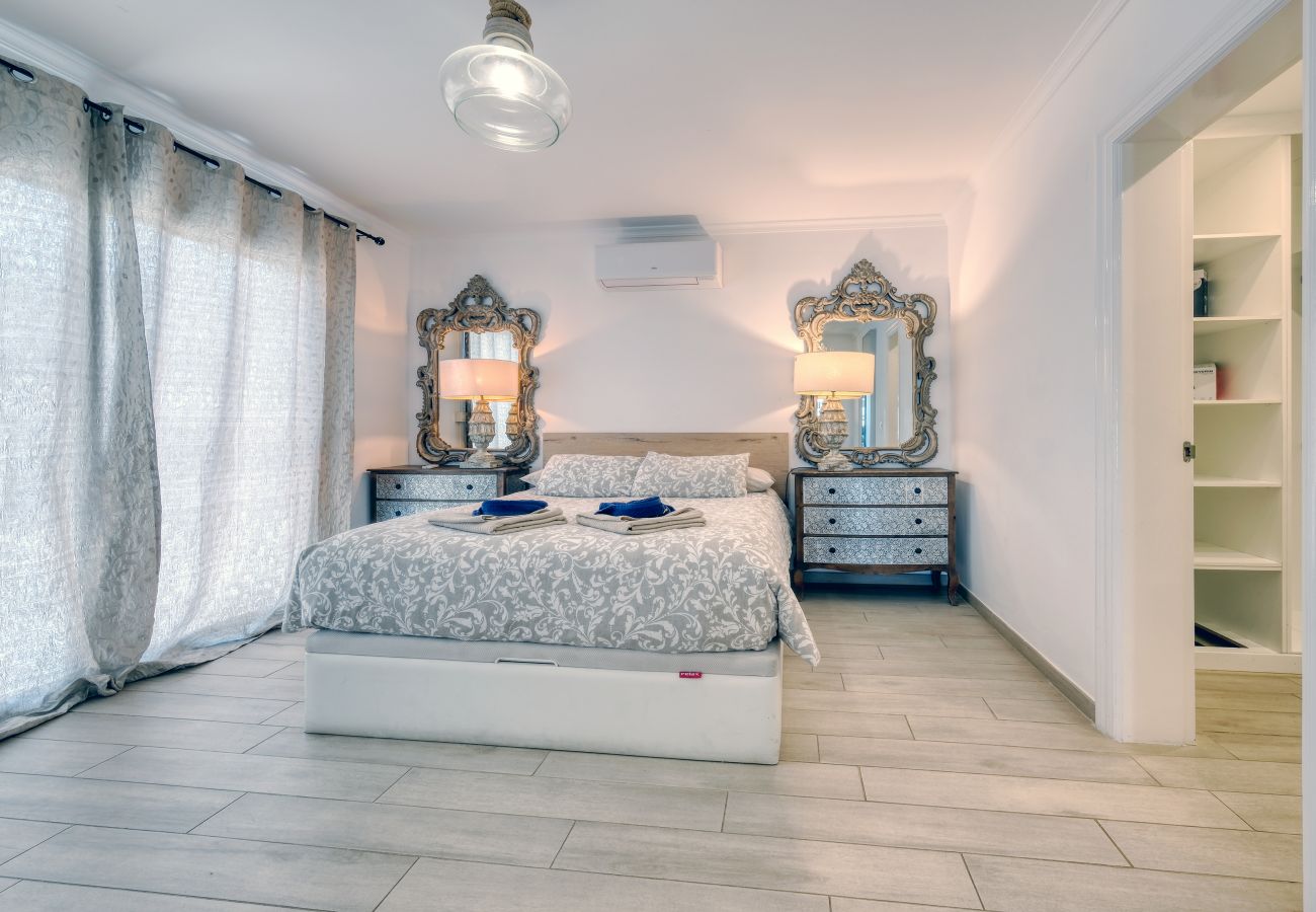 House in Puerto del Carmen - Villa Leona • Heated pool• BBQ