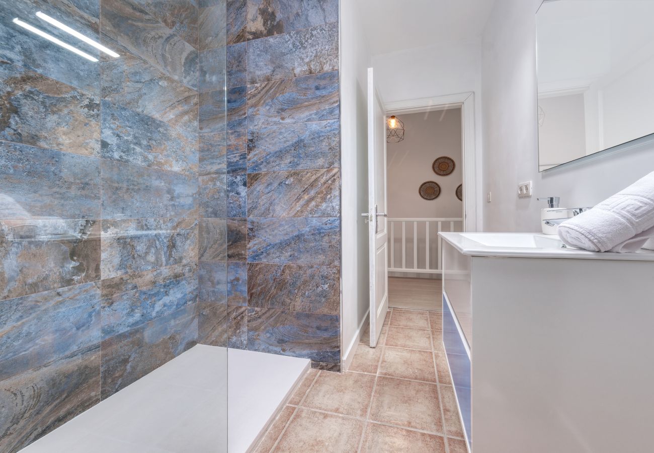House in Playa Blanca - Mar y Ola  - 250M to the beach By LVH