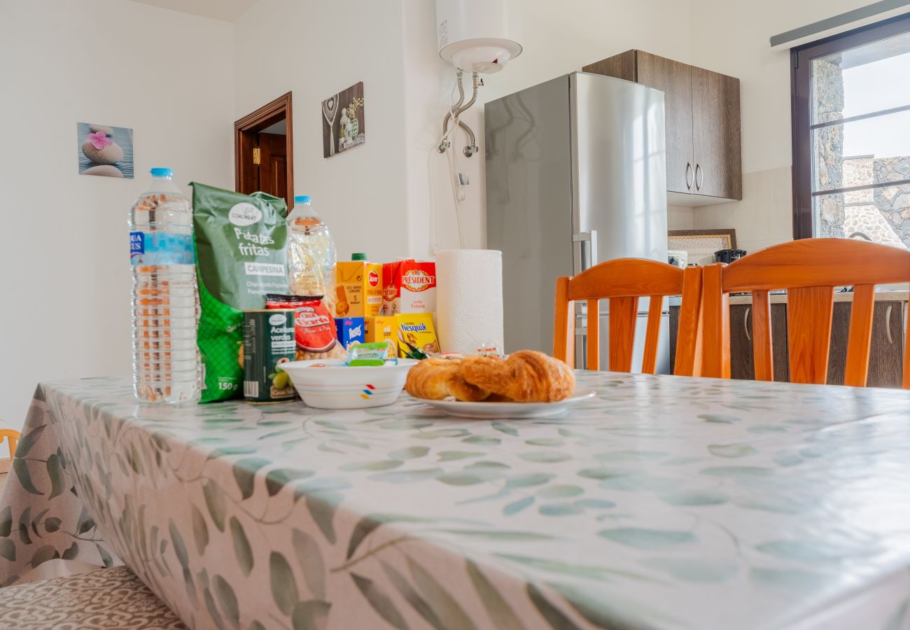 Apartment in Teguise (Lanzarote) - Apartamento Catayfa - Bbq and sunny Terrace by Lvh