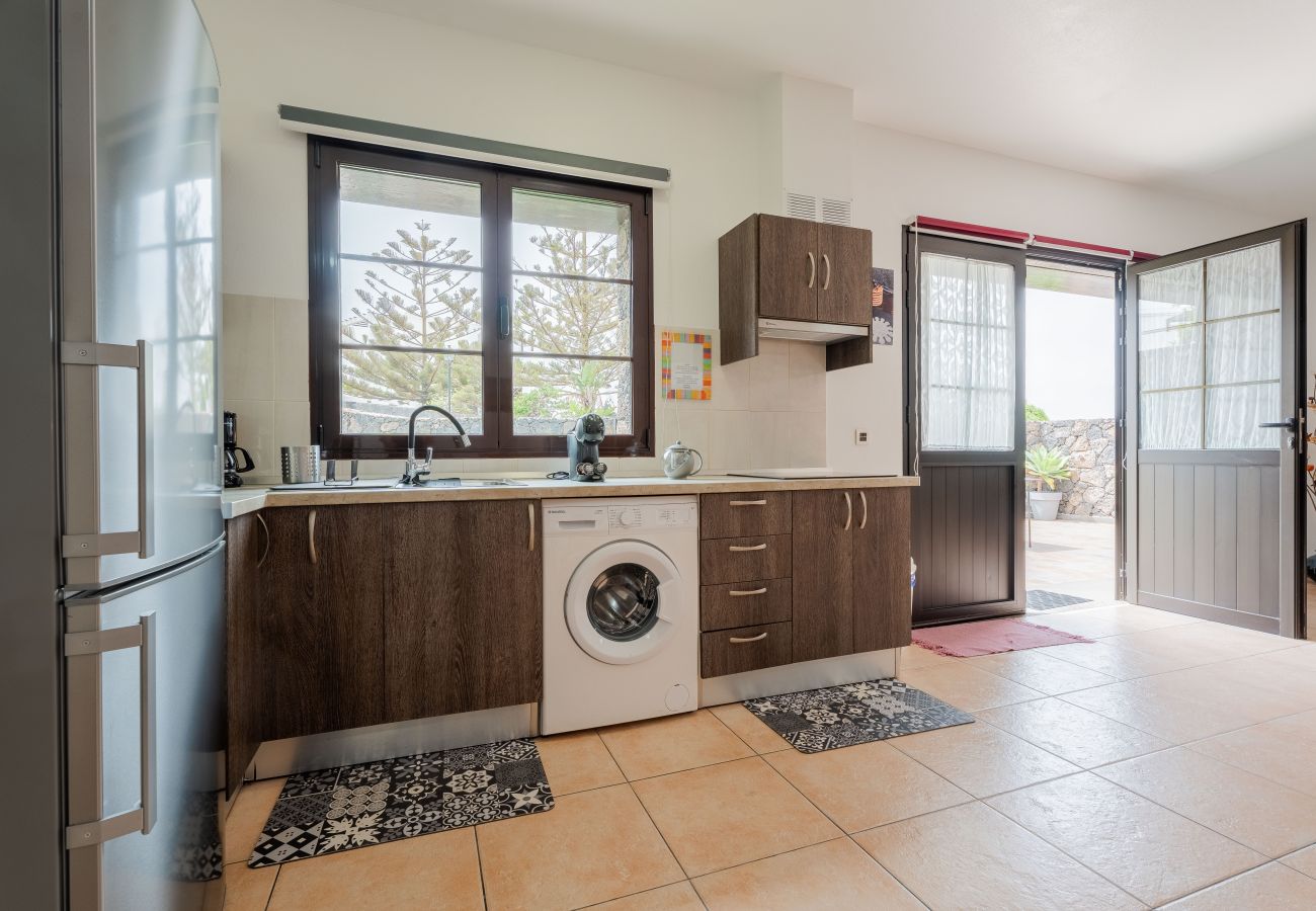 Apartment in Teguise (Lanzarote) - Apartamento Catayfa - Bbq and sunny Terrace by Lvh