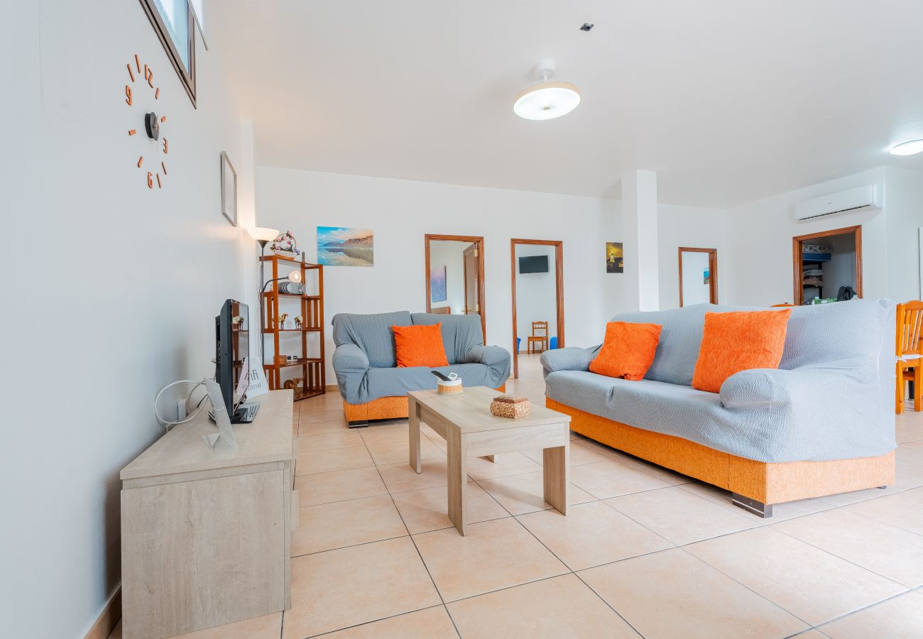 Apartment in Teguise (Lanzarote) - Apartamento Catayfa - Bbq and sunny Terrace by Lvh