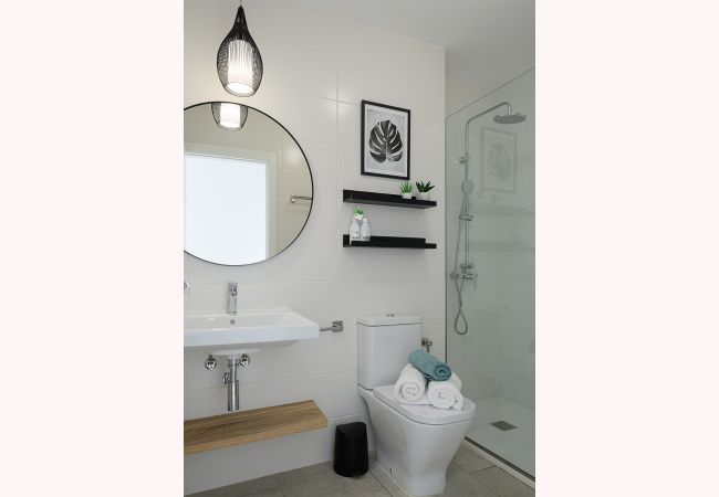 Appartamento a Playa Blanca - Monstera House - Near the beach, Air-Con, Fast Wifi and SAT tv Appartamento a Playa Blanca - Monstera House - Near the beach, Air-Con, Fast Wifi and SAT tv