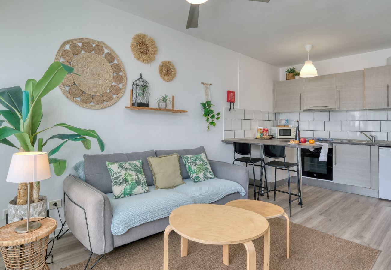 Appartamento a Puerto del Carmen - Chez Carmen • Pool View • Beach 900M • LVH