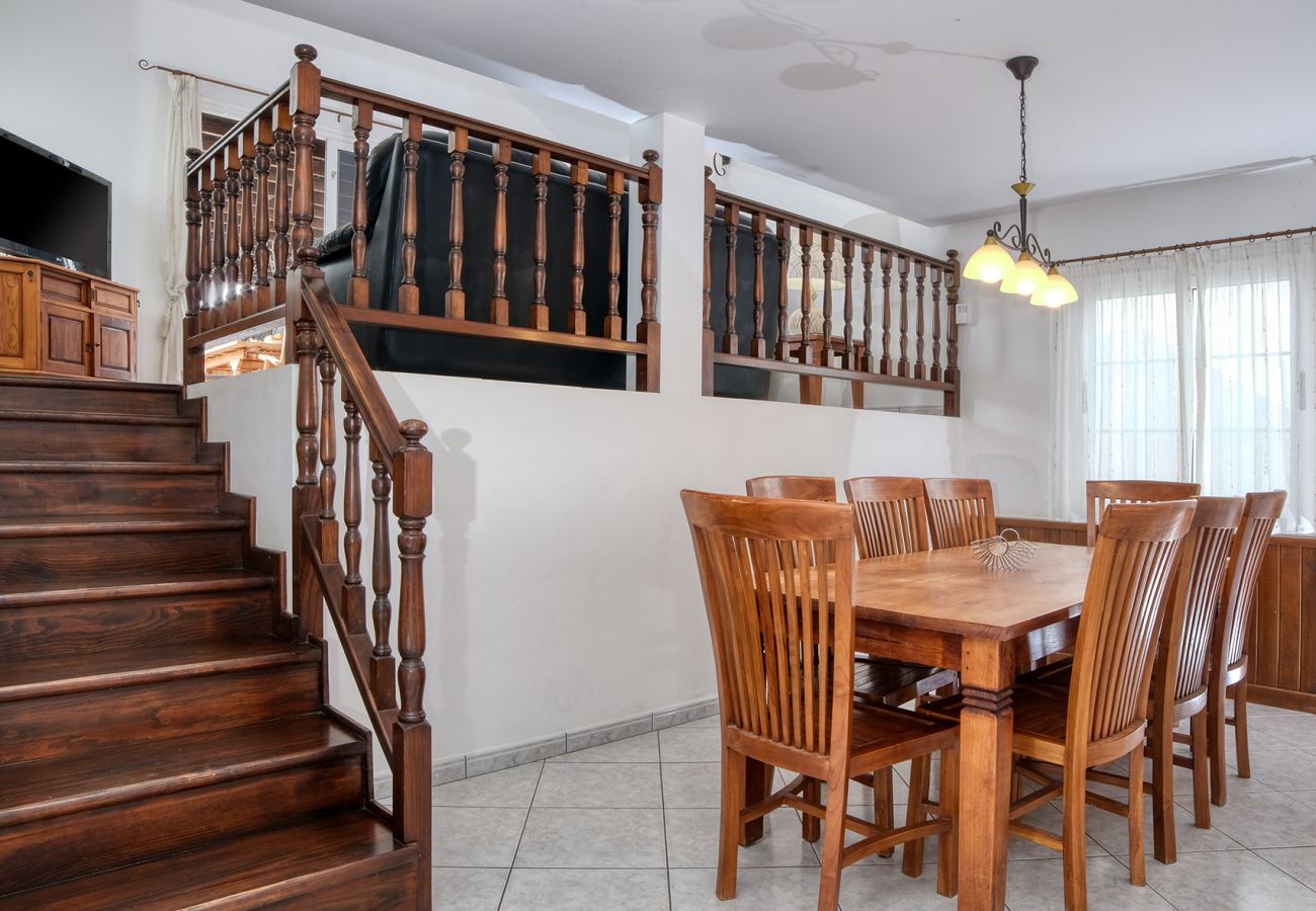 Casa a Tías - Casa Paraíso - Jacuzzi, Air-Con e BBQ  By LVH