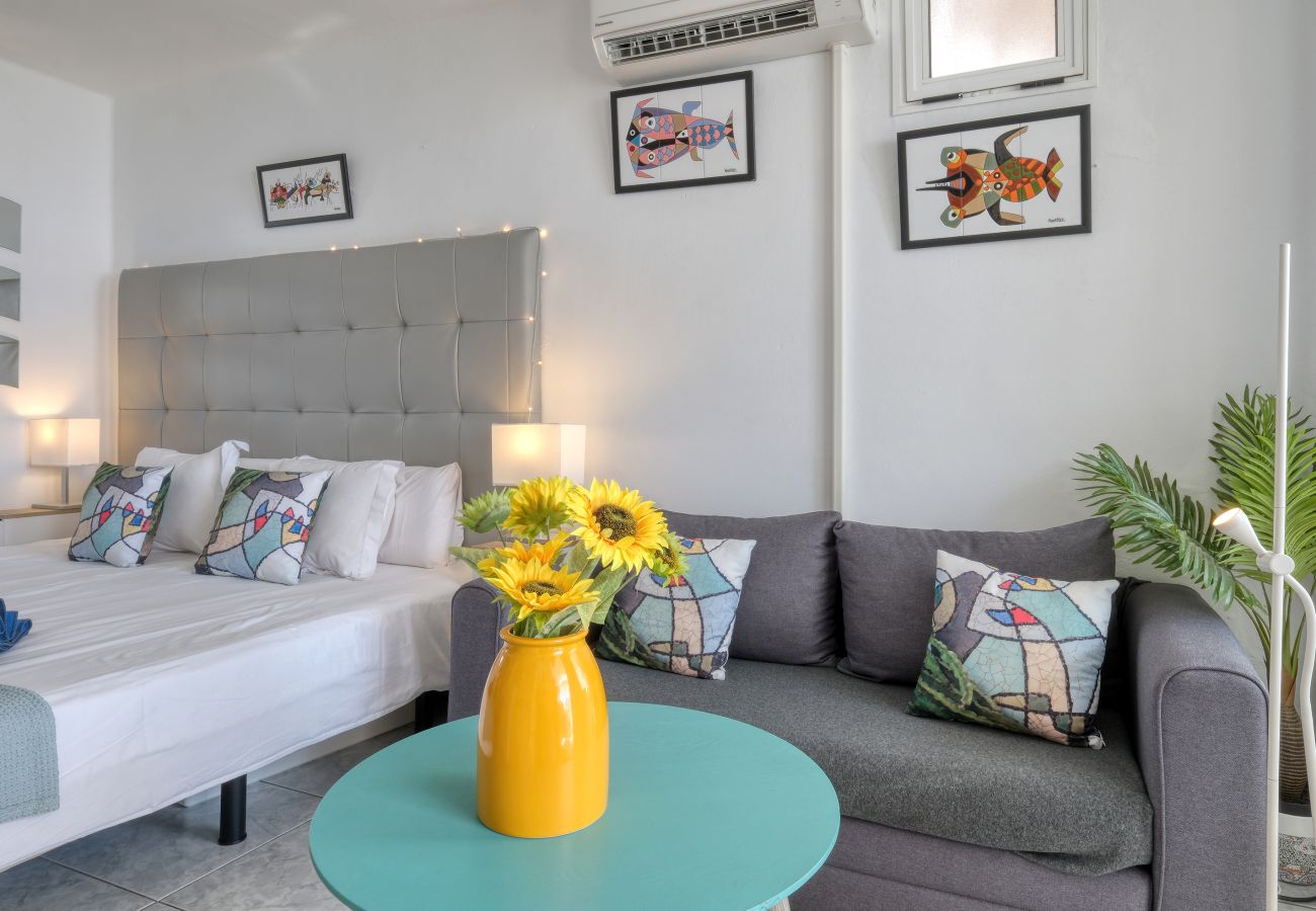 Studio a Puerto del Carmen - Suite Infinity Ocean - Piscina e vista mare By LVH