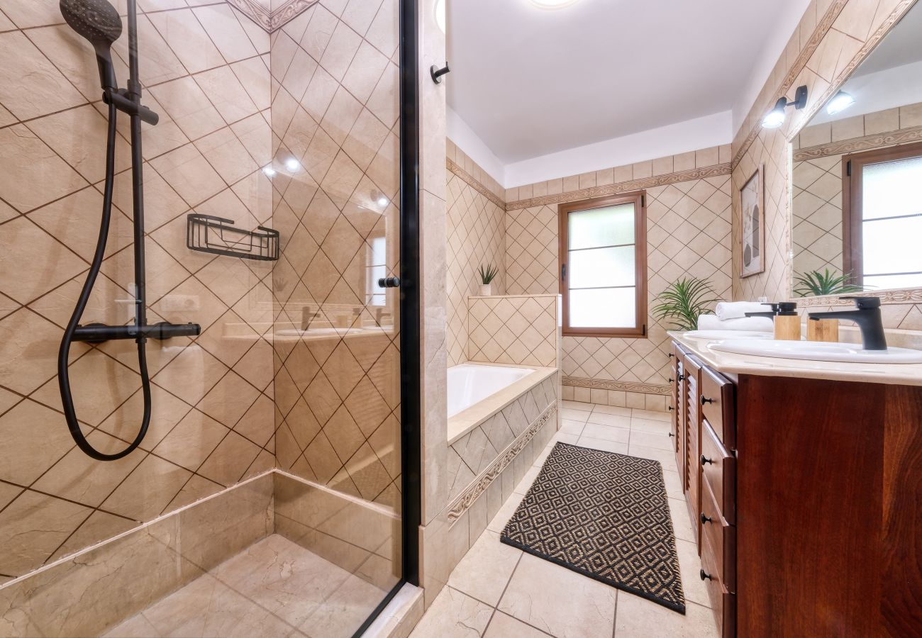 Casa a Puerto Calero - Casa Guayre - Pool, BBQ, AACC e Ping-Pong By LVH