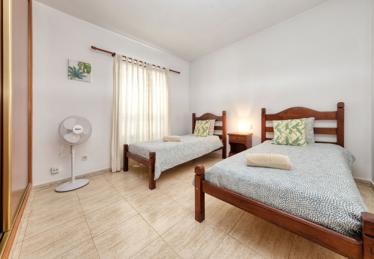 Villa a Playa Blanca - Villa Picasso - Private Pool, BBQ and Air-Con By Lanzarote Vacation Homes Villa a Playa Blanca - Villa Picasso - Private Pool, BBQ and Air-Con By Lanzarote Vacation Homes