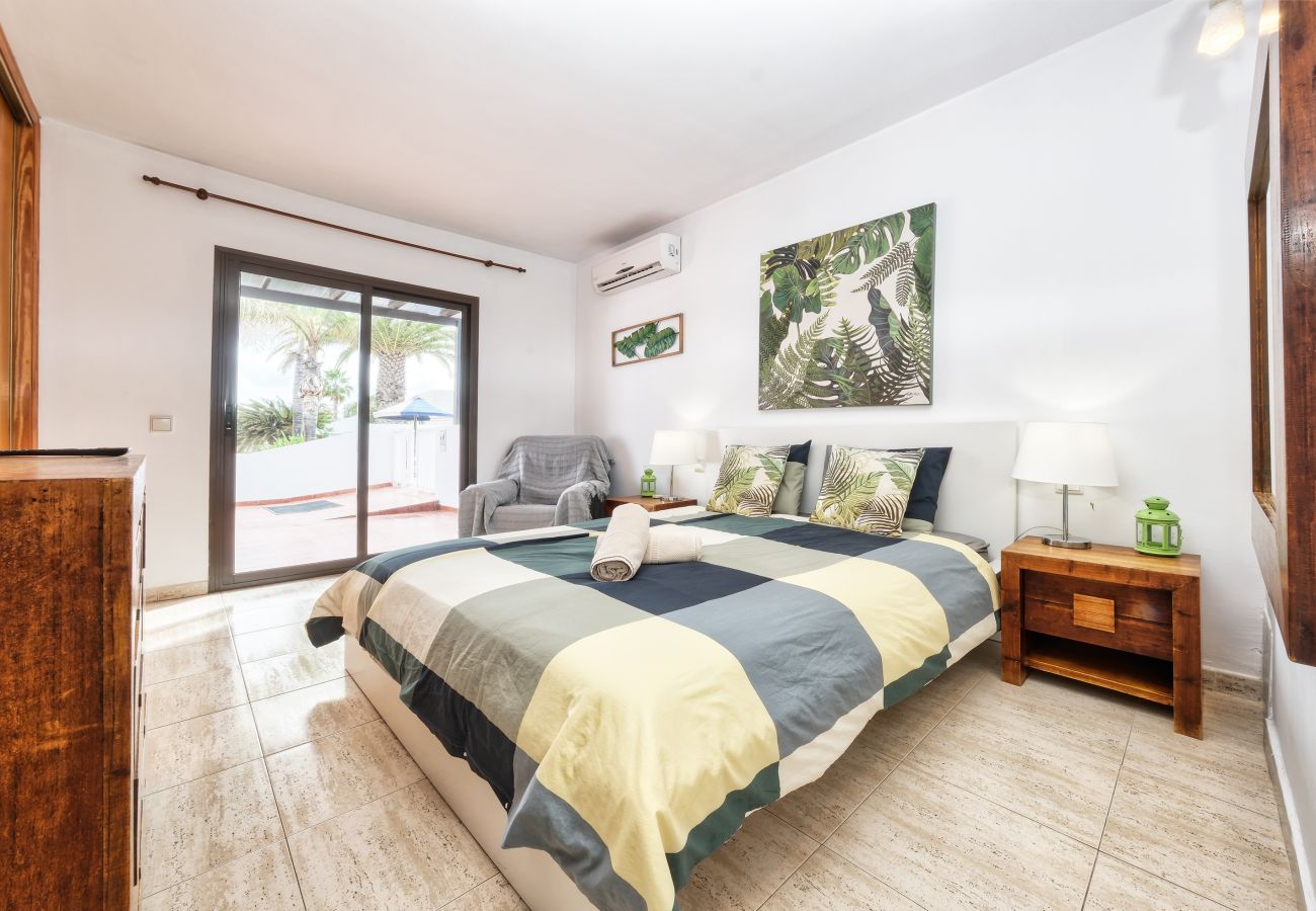 Villa a Playa Blanca - Villa Picasso - Private Pool, BBQ and Air-Con By Lanzarote Vacation Homes Villa a Playa Blanca - Villa Picasso - Private Pool, BBQ and Air-Con By Lanzarote Vacation Homes