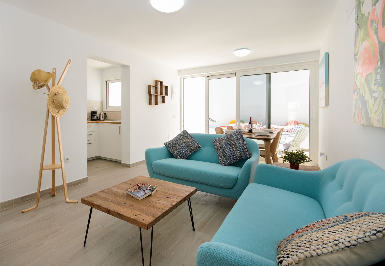 Casa a Puerto del Carmen - White Volcano -200 m dalla spiaggia - accesso al centro sportivo di Fariones incluso (piscina, sauna, palestra)