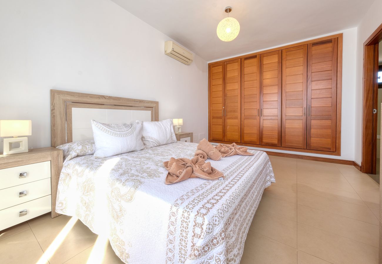 Casa a Puerto Calero - Bella Vista - Duplex - Piscina & BBQ By LVH