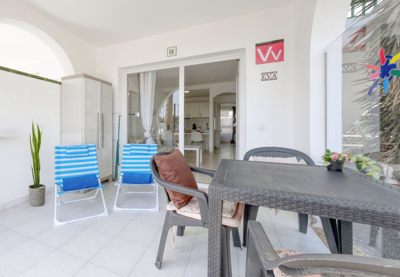 Casa a Puerto del Carmen - Eva Vacation Home Pool & Relax - vicino alla spiaggia
