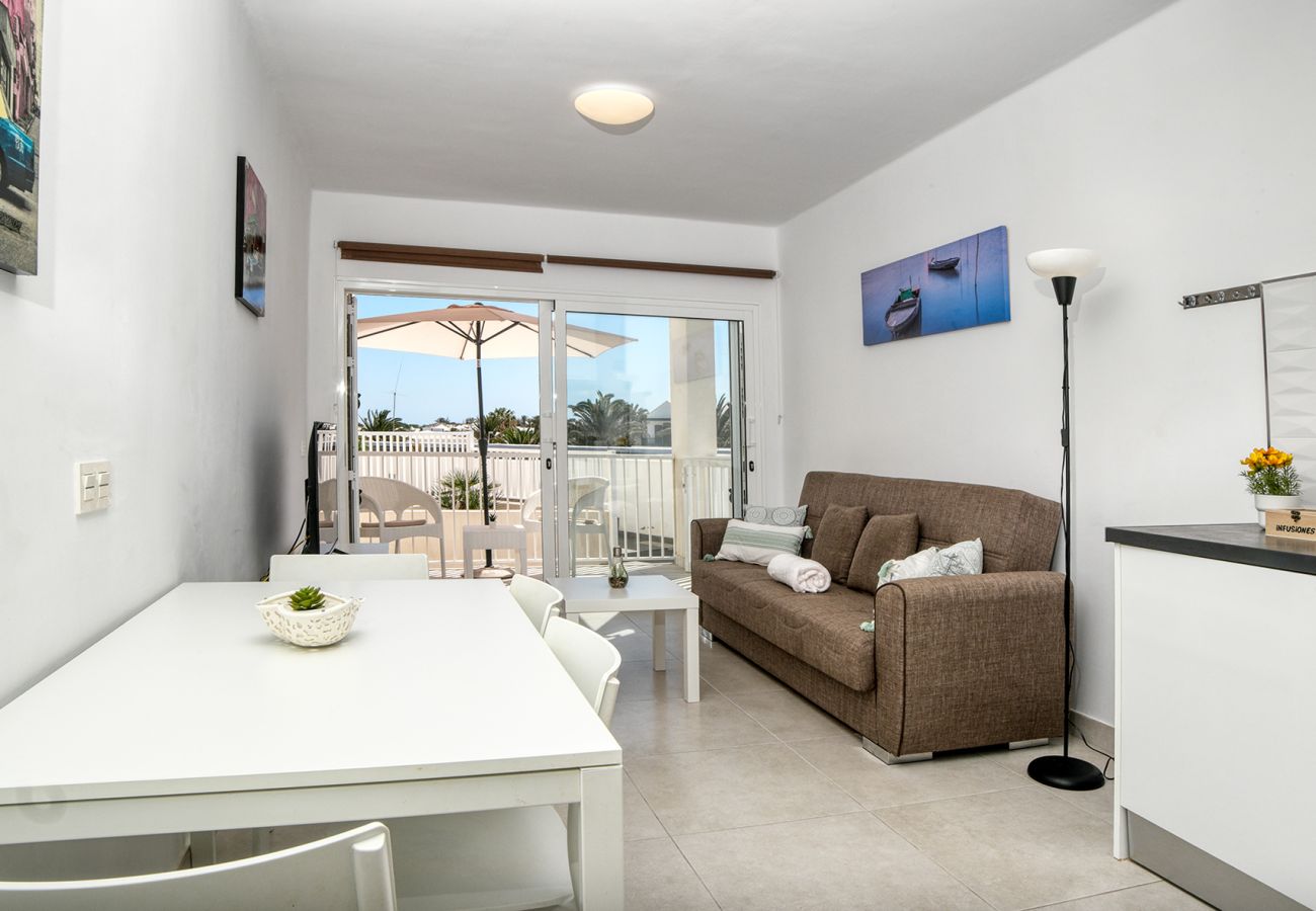 Casa a Costa Teguise - Suite ANIAGUA casa vacanze con vista alla piscina 