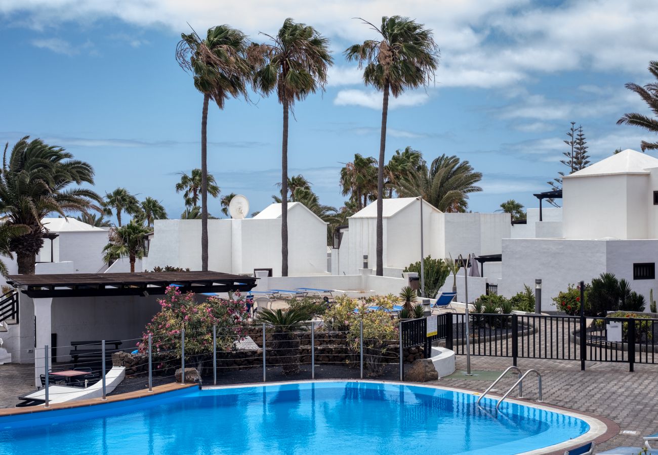 Casa a Costa Teguise - Casa La Arena - Vista Piscina By LVH
