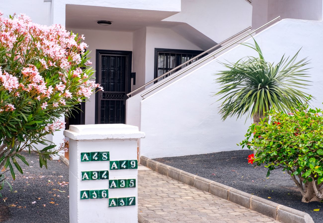 Casa a Costa Teguise - Casa La Arena - Vista Piscina By LVH