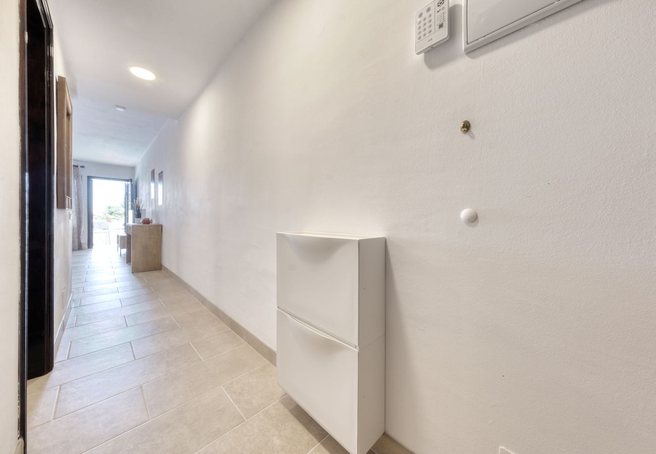 Casa a Costa Teguise - Casa La Arena - Vista Piscina By LVH