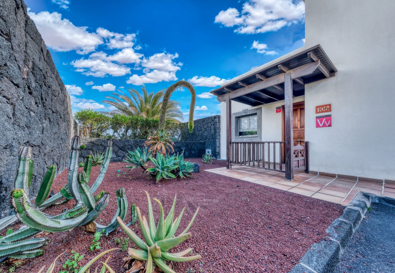 Casa a Playa Blanca - Villa Montaña Roja