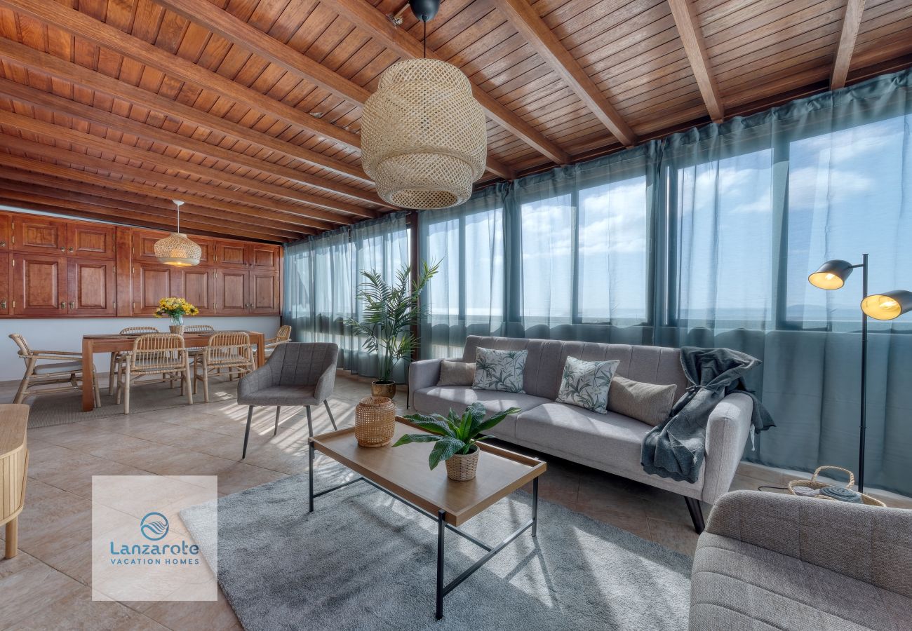 Appartamento a Playa Blanca - Casa Bonica • Ocean Views • Beach 2 min • LVH