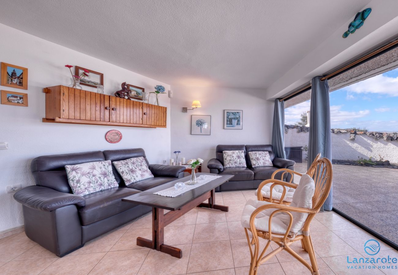 Casa a  Famara - Casa Buenavista 127- Pool- Sea View- LVH