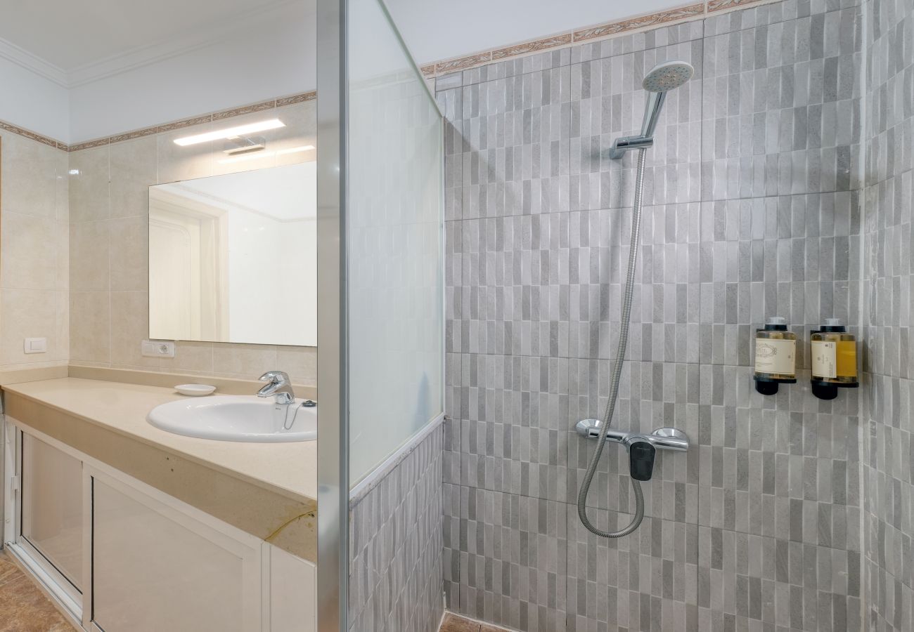 Villa a Playa Blanca - Villa Maria • Pool & Games area • Beach 10 min • LVH