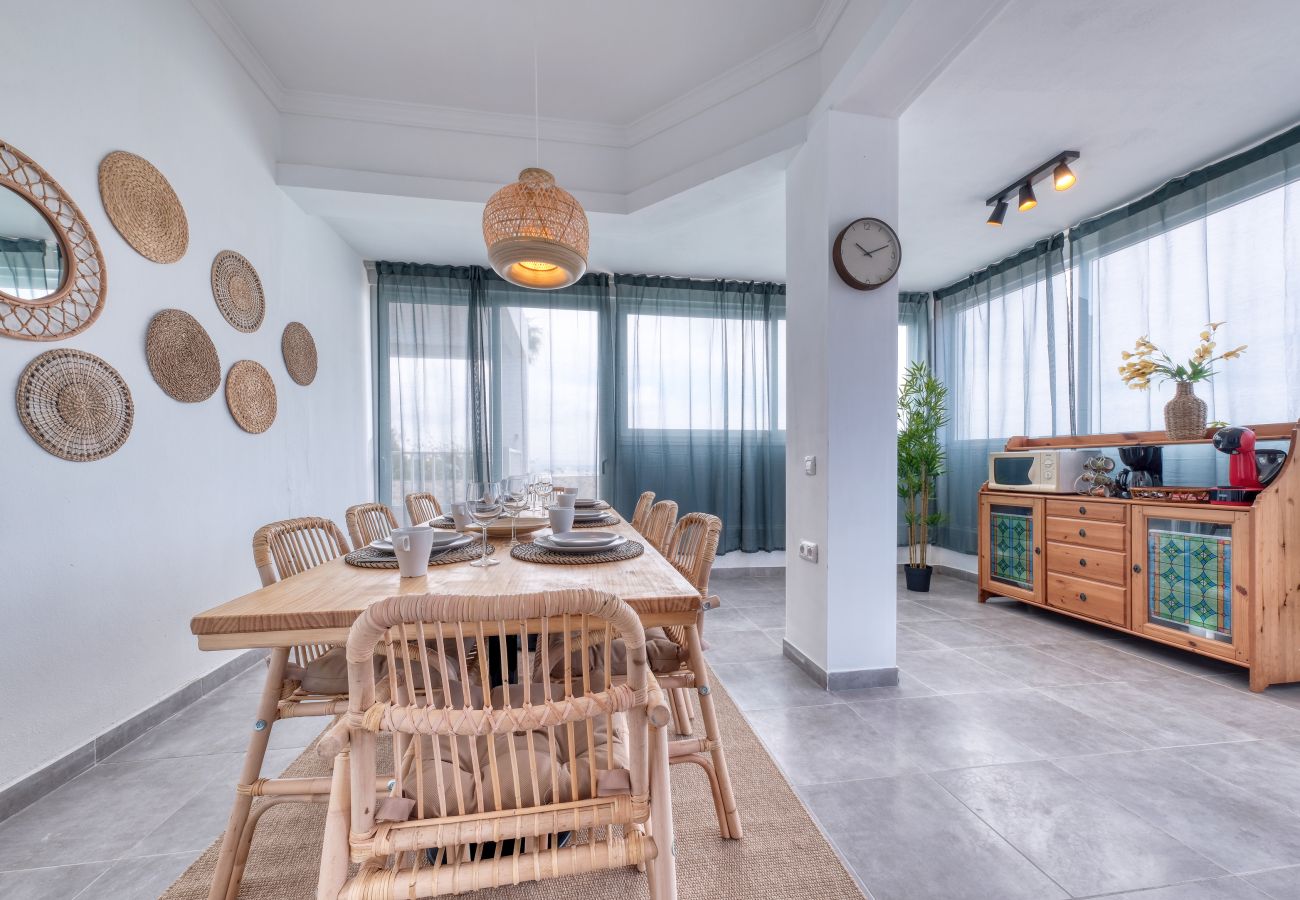 Villa a Playa Blanca - Villa Maria • Pool & Games area • Beach 10 min • LVH