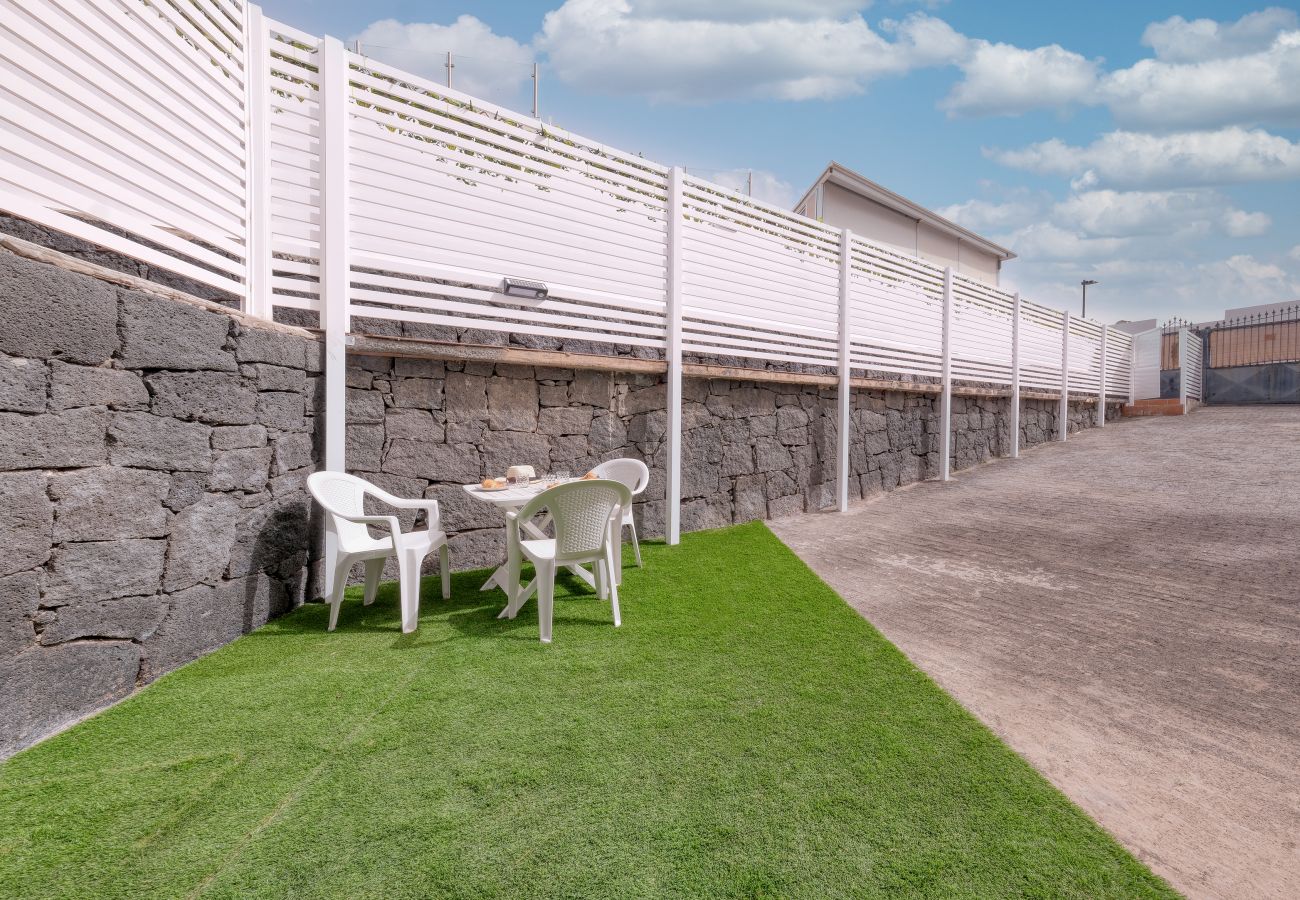 Appartamento a Playa Blanca - Apartamento Maria • Beach 10 min • Terrace • LVH