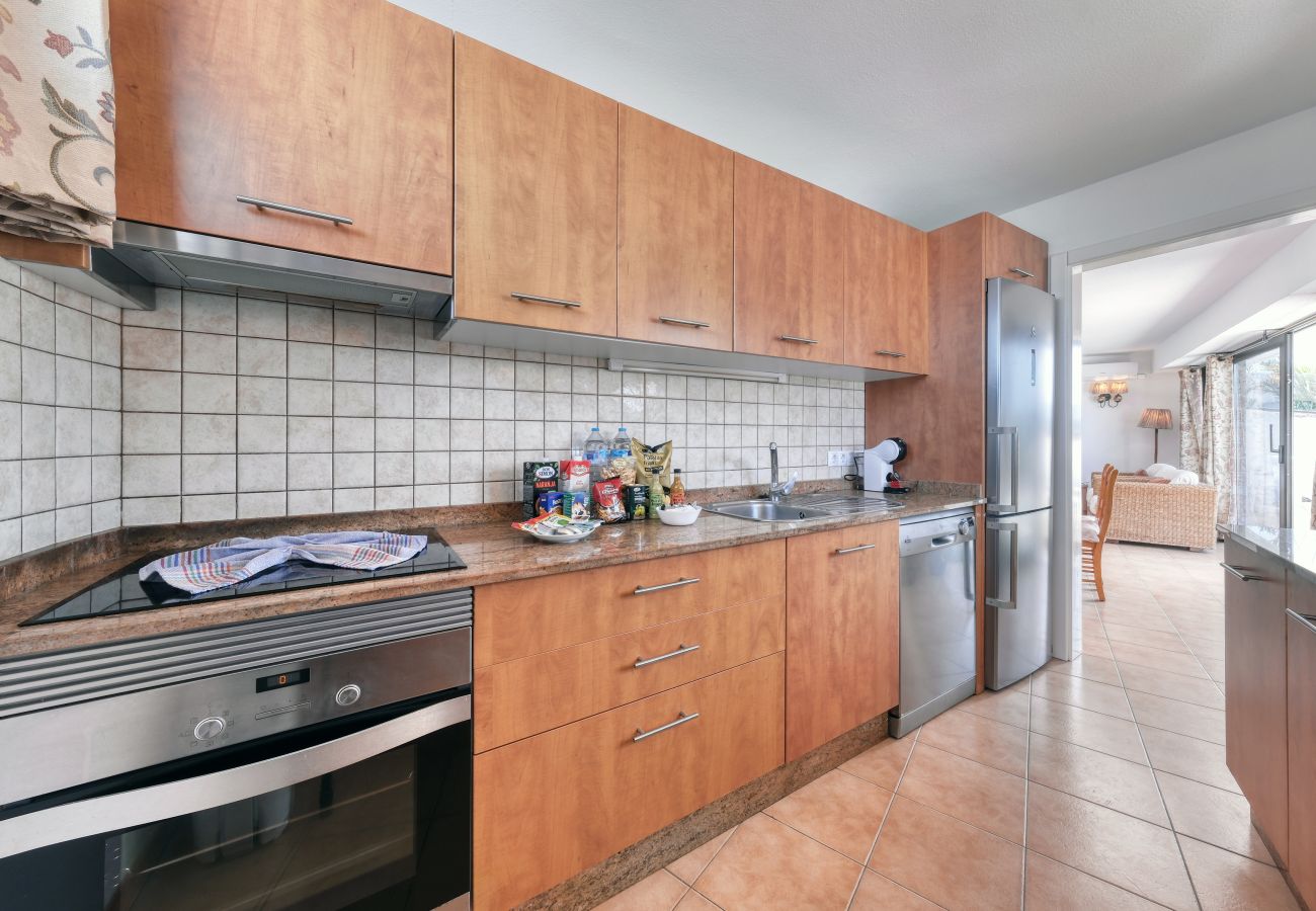 Casa a  Famara - Bungalow Famara 38- Olas del Risco