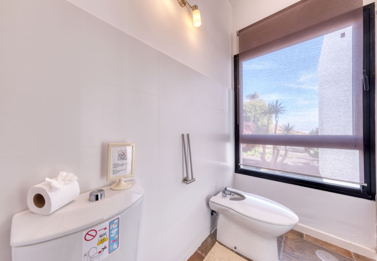Villa a Nazaret - Villa El Erizo by Lanzarote Vacation Homes
