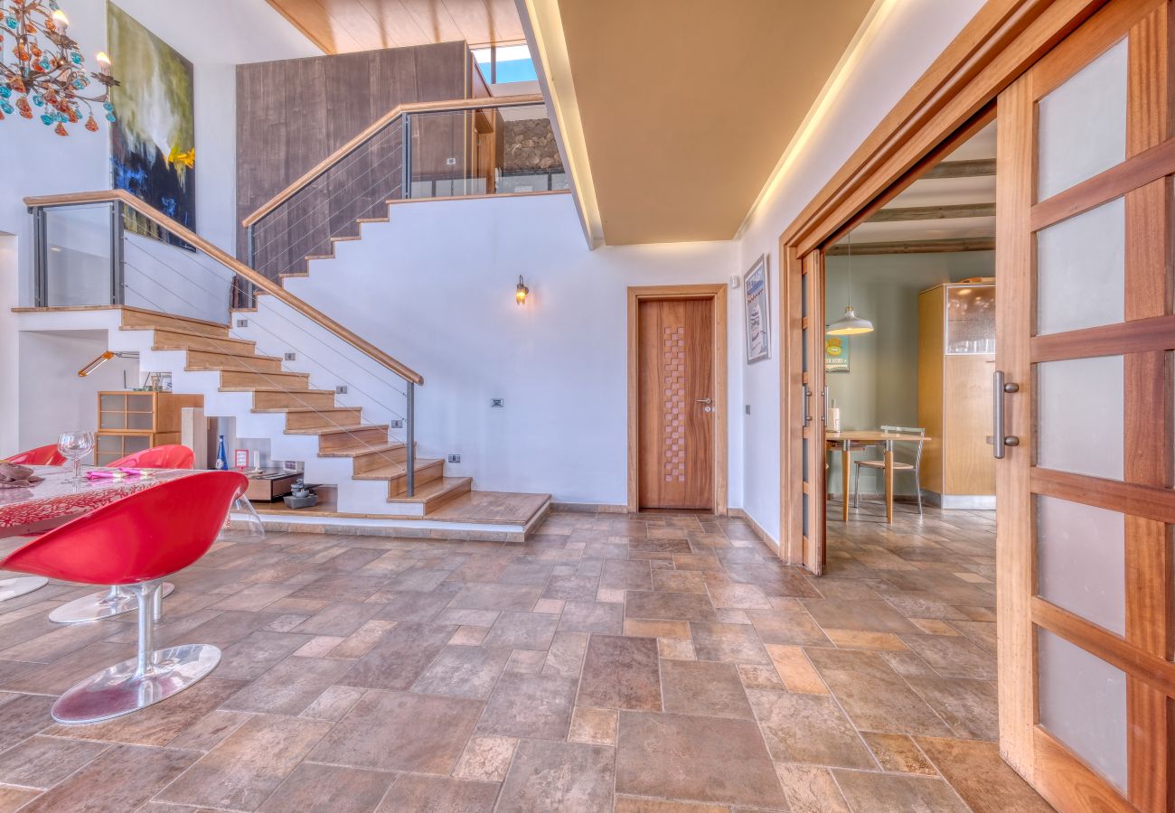 Villa a Nazaret - Villa El Erizo by Lanzarote Vacation Homes