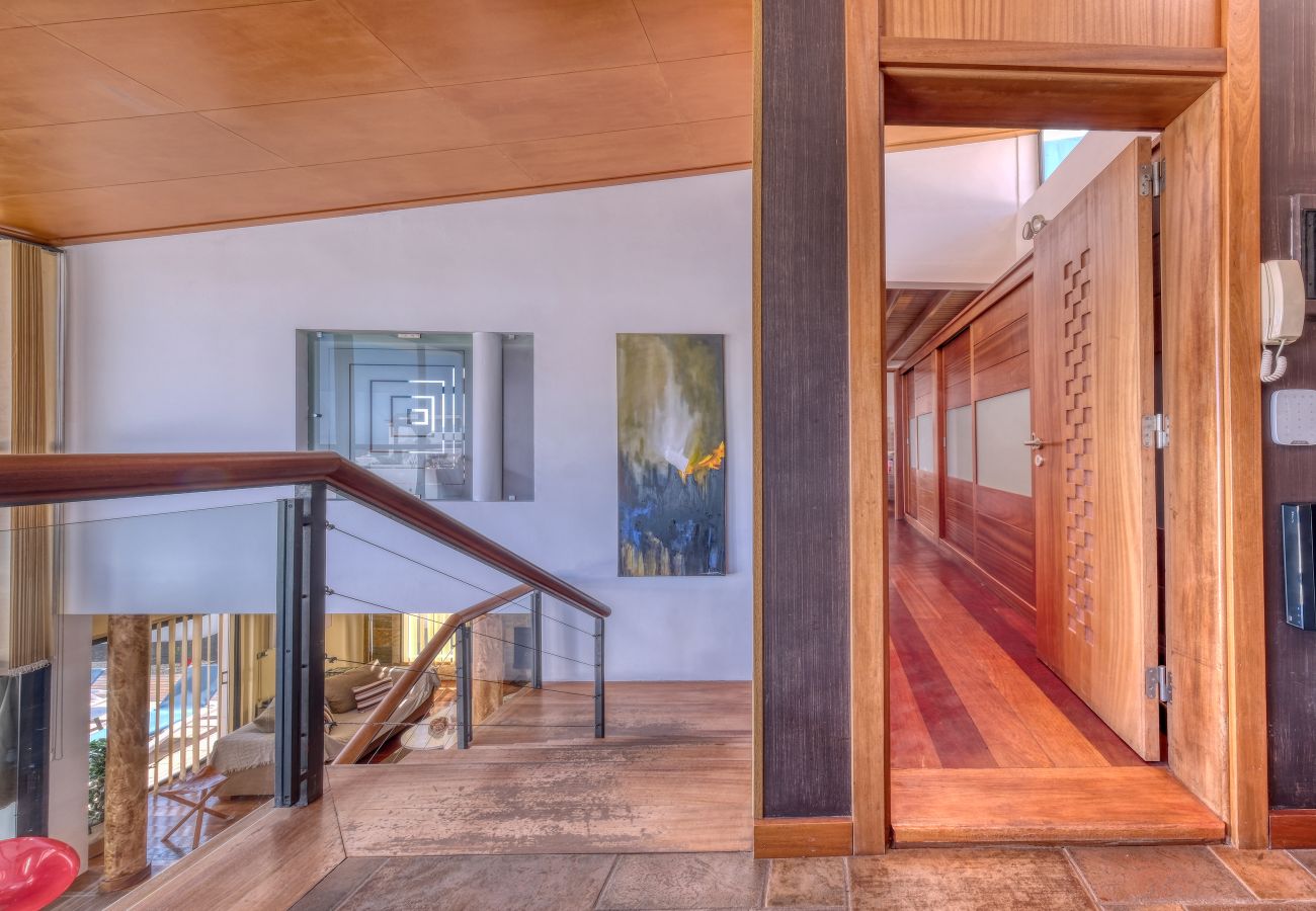 Villa a Nazaret - Villa El Erizo by Lanzarote Vacation Homes